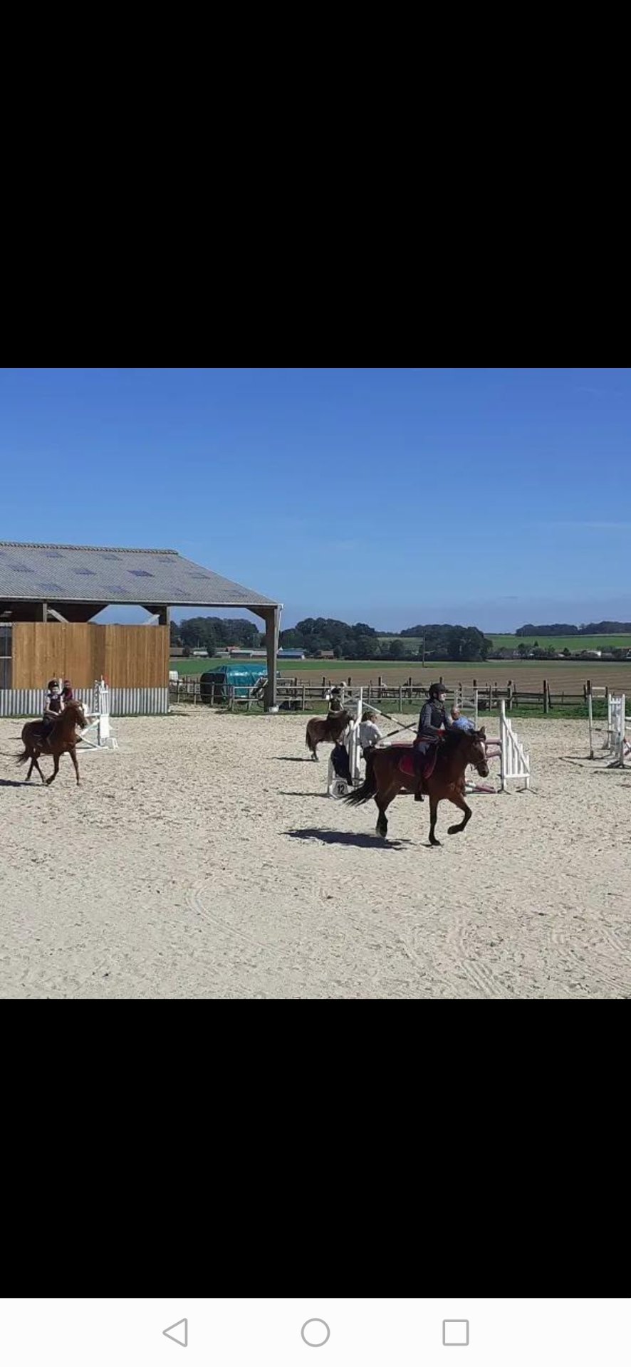 Centre Équestre de l?Orival : box et paddocks, pension pour chevaux à Les Grandes-Ventes - Photo 4 sur 4