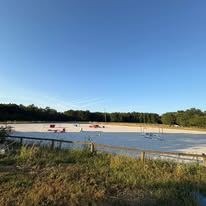 LES ÉCURIES DU DOMAINE DE COULAINES : box et paddocks, pension pour chevaux à Saint-Martin-le-Beau - Photo 2 sur 3