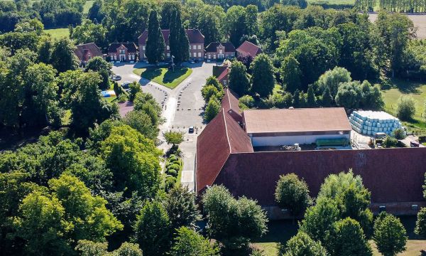 Gut Gaarz : box et paddocks, pension pour chevaux à Göhl - Photo 2 sur 2