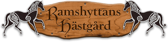 Ramshyttan Horse Farm / Ramshyttans Hästgård : box et paddocks, pension pour chevaux à Nora