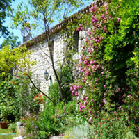 La Grange de Marcillac : box et paddocks, pension pour chevaux à Lendou-en-Quercy / Saint-Cyprien - Photo 2 sur 2